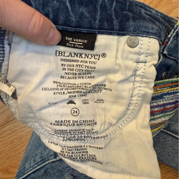 Blanknyc The Varick Kick Flare Rainbow Jean Sz 24 🌈 - Picture 5 of 7